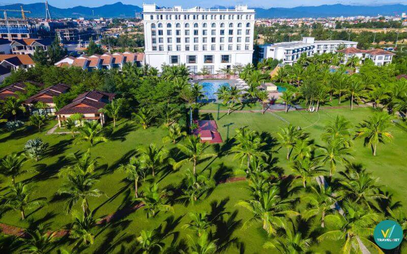 Celina Peninsula Resort Quảng Bình