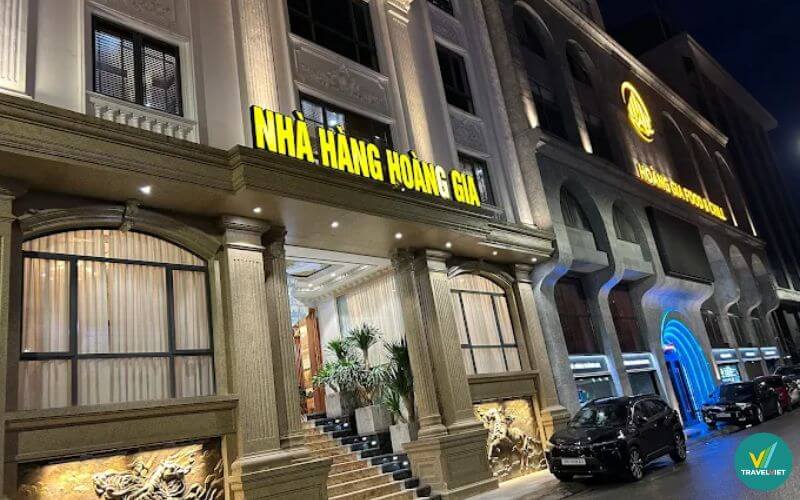 Nhà hàng Hoàng Gia