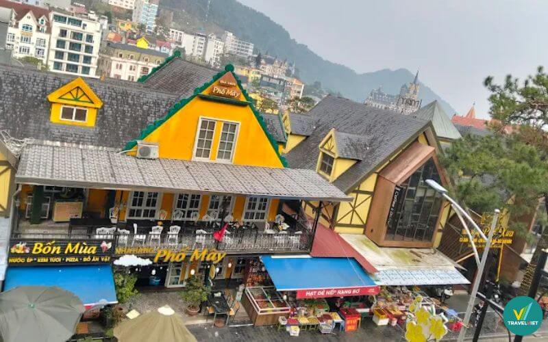 Nhà hàng Phố Mây