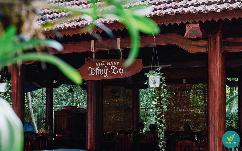 Nhà hàng sinh thái Mỹ Khánh