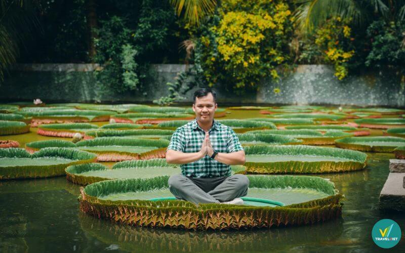 Phước Kiển Tự (Chùa Lá Sen) - Đồng Tháp