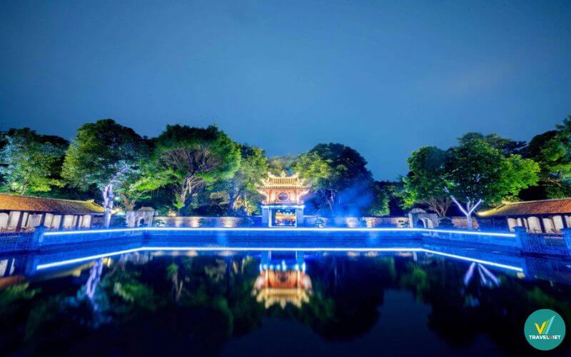 Tour Đêm Văn Miếu Quốc Tử Giám