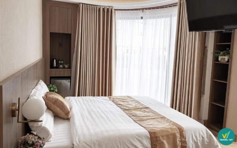 Khách sạn Nét Việt