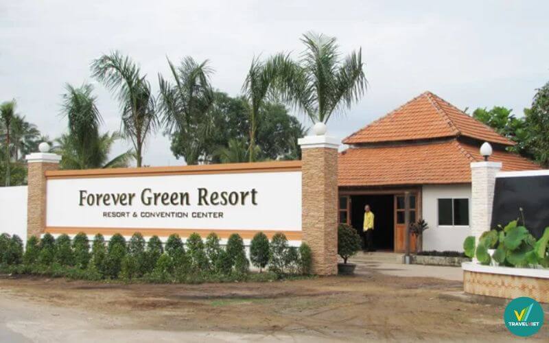Forever Green Resort