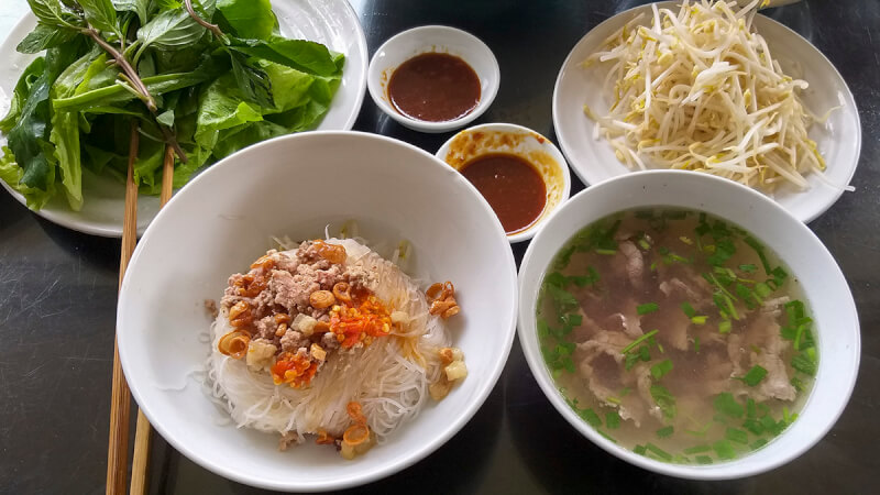 Phở khô Gia Lai