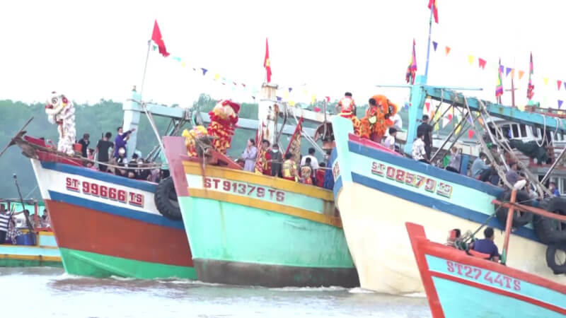 Lễ hội Nghinh Ông