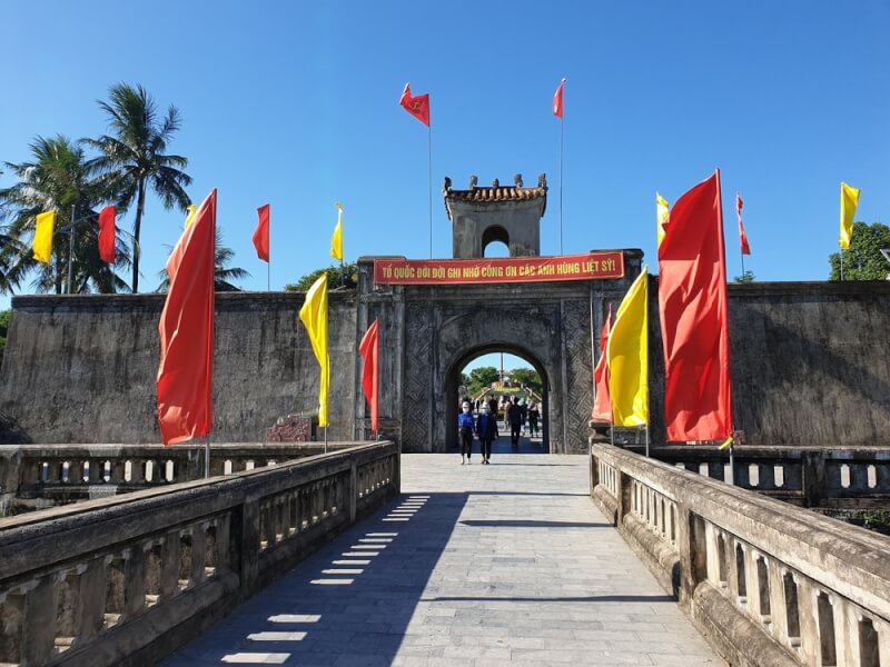 꽝찌 고대 성채