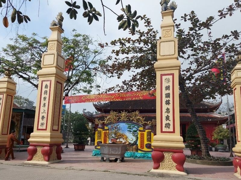 옹 호앙 ​​무오이 사원