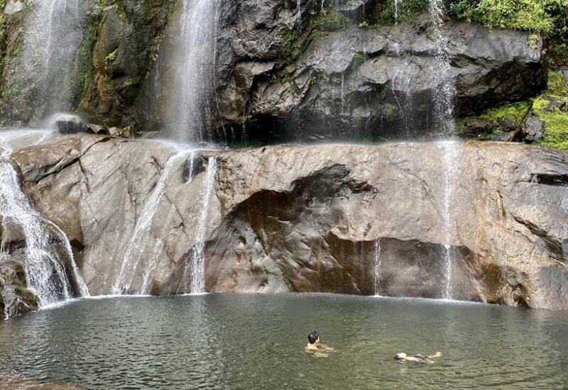 Tac Tinh Waterfall