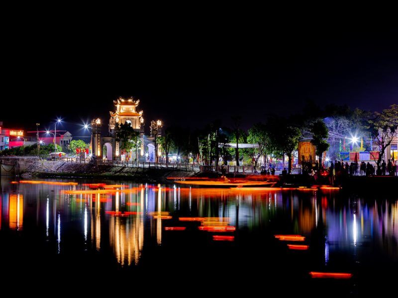 옹 호앙 ​​무오이 사원