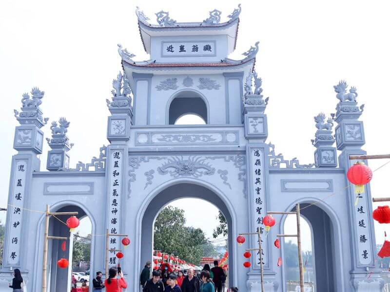 옹 호앙 ​​무오이 사원