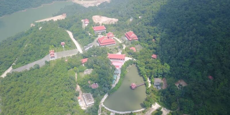 Truc Lam Tue Duc Zen Monastery