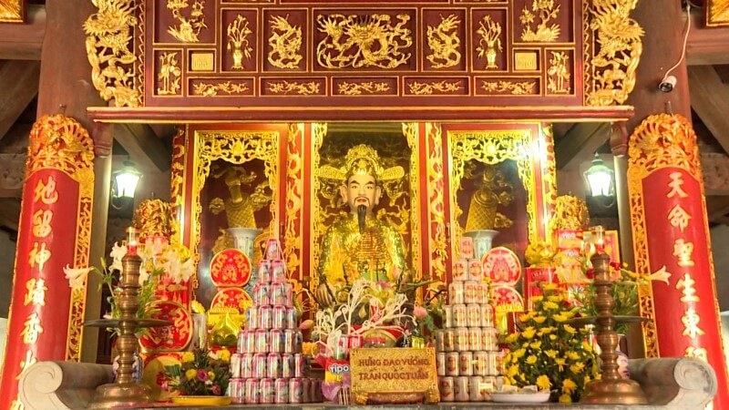 Khu lăng mộ và đền thờ các Vua Trần