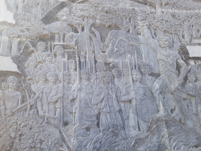 ントランロング遺跡