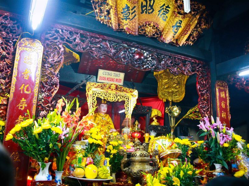 옹 호앙 ​​무오이 사원