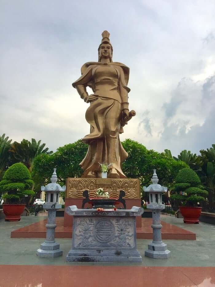 Hai Phong Nghe Temple worships female general Le Chan