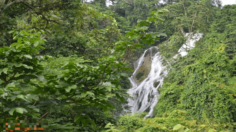 ナダン滝エコツーリズムエリア