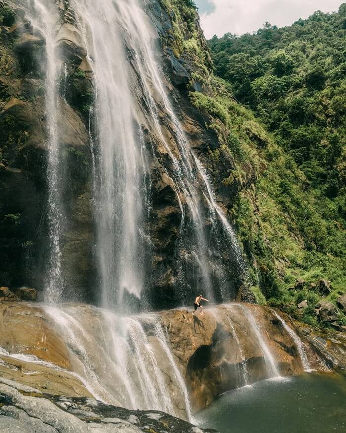 Tac Tinh Waterfall