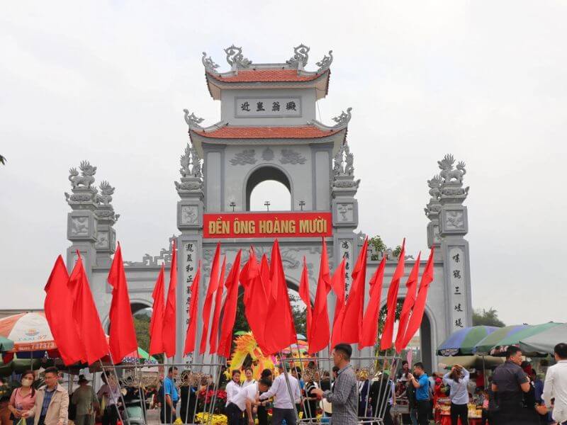 옹 호앙 ​​무오이 사원