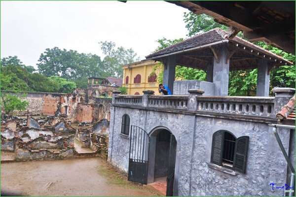 山罗监狱和苏晓桃树