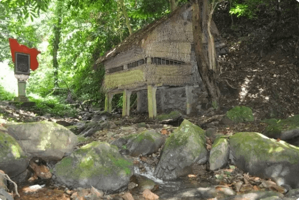 Khuoi Nam Shack - Where Uncle lived the longest in Pac Bo
