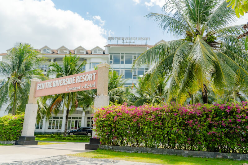 Trải Nghiệm Không Gian Xứ Dừa Độc Đáo Tại Ben Tre Riverside Resort