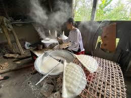 Khám Phá Nét Đẹp Trăm Năm Của Làng Nghề Mỹ Lồng