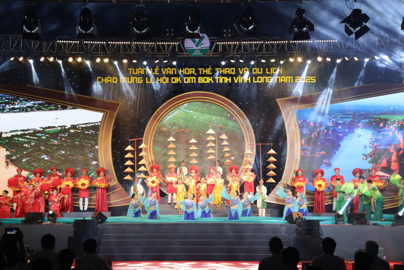 Lễ Hội Ok Om Bok Vĩnh Long Rực Rỡ Sắc Màu Văn Hóa Khmer