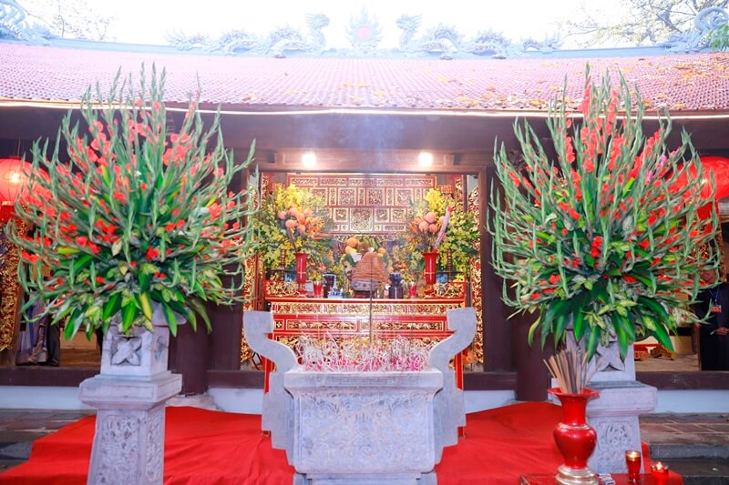Traditional Tu Luong Xam Festival