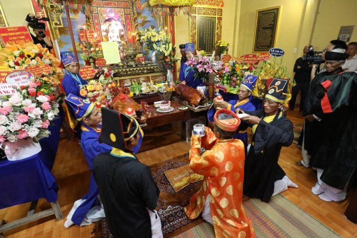 Lễ hội Dinh Bà Bà Chiêm Sơn