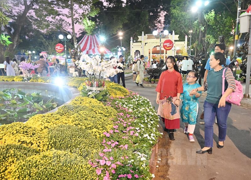 Lễ hội hoa Tết '4 miền' tại TP Hồ Chí Minh
