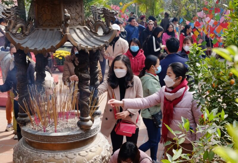 Dong Lan Pagoda Festival