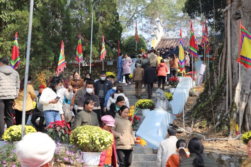 Ky Sam Temple Festival