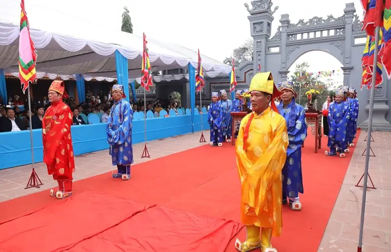 Dinh Thach Khoan Festival