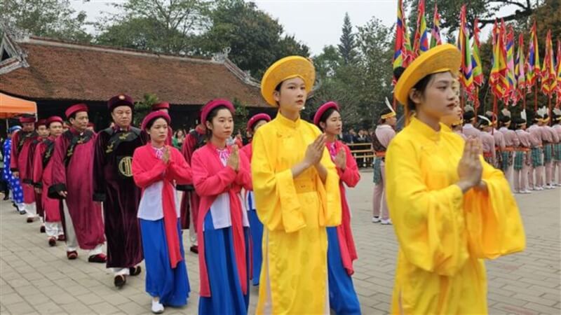 Lễ hội Đền Mẫu Âu Cơ