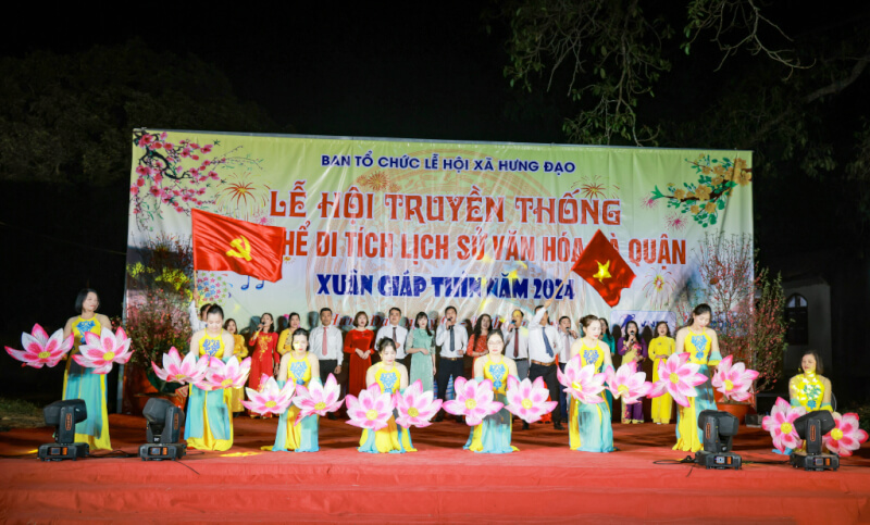 Da District Pagoda Festival