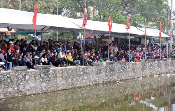 安内传统摔跤节