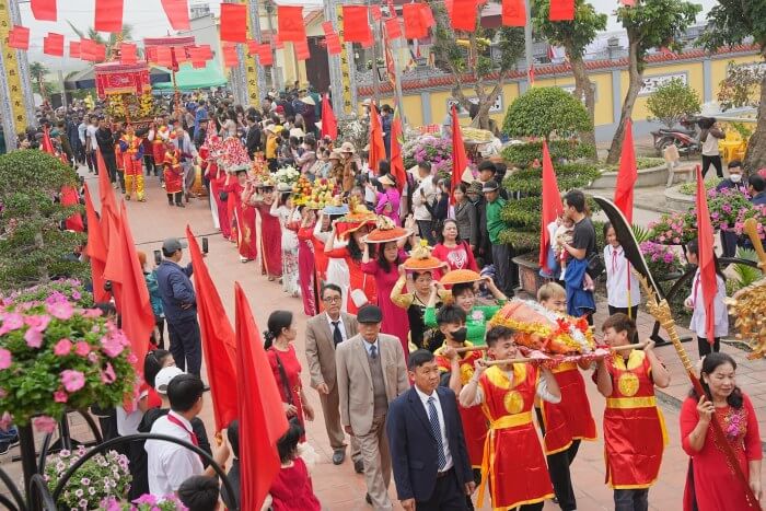 寺院の伝統的な祭り - Mo Pagoda