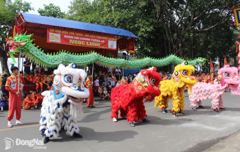 Lễ hội đình Tân Lân