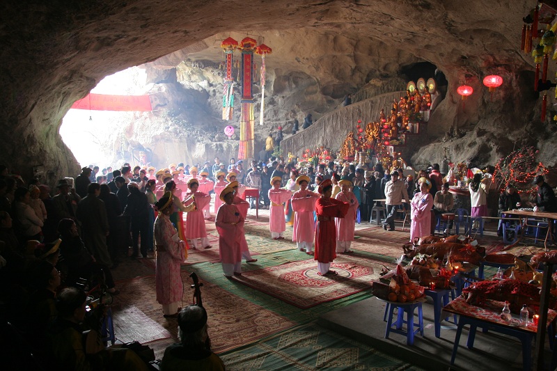 Nhi - Tam Thanh Festival