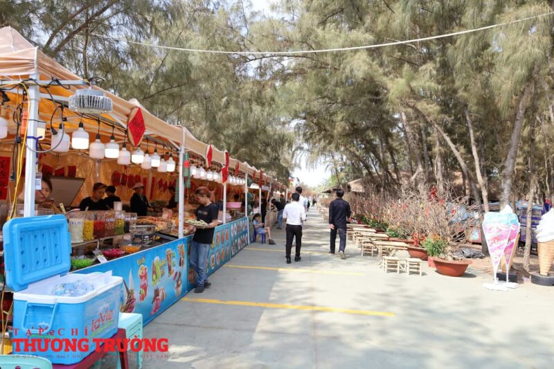 Lễ hội trong lễ hội