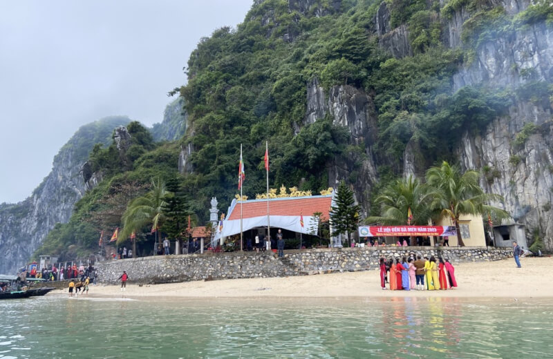 Lễ hội đền Bà Men