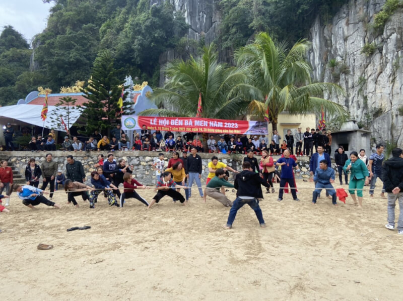 Lễ hội đền Bà Men