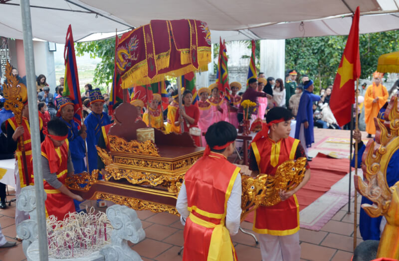 ゴック・ブン共同住宅 - 寺院祭り