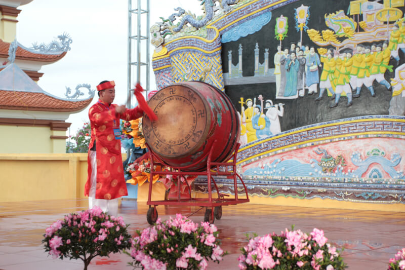 Van Ninh communal house festival