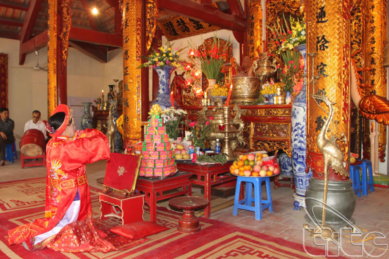 Tu Lien 공동 주택(Ngoc Xuyen 공동 주택)의 전통 축제