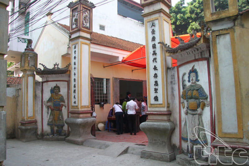 Cong Yen temple festival