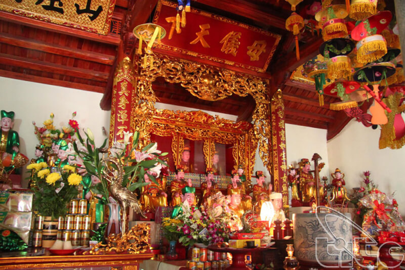 Cong Yen temple festival