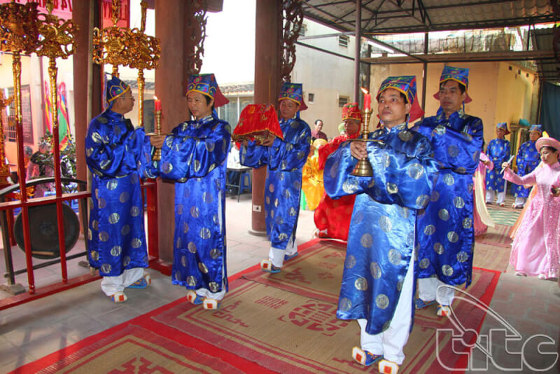 Cong Yen temple festival