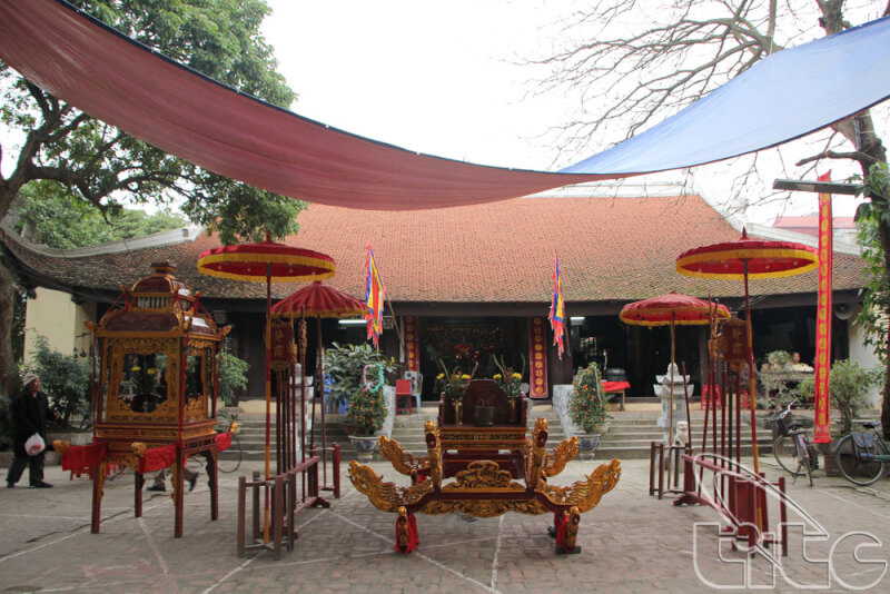 Dong Phu communal house festival